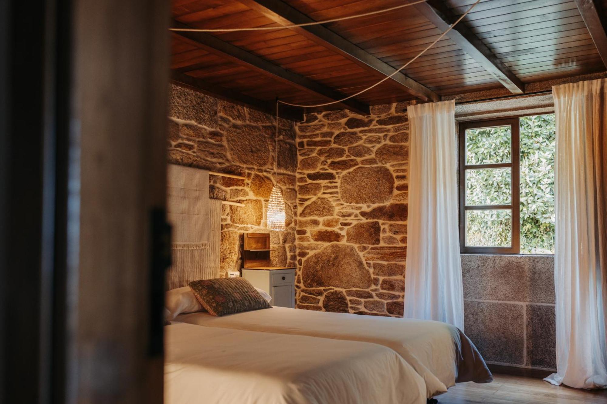 Arrueiro Guest House Laxe Room photo